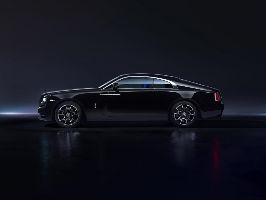  Rolls-Royce Wraith Black Badge 2016 года  (фото 3 из 10)